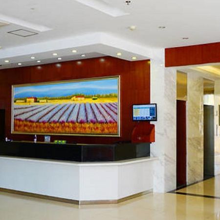 Gold Mine Express Hotel 南寧 エクステリア 写真