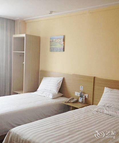 Gold Mine Express Hotel 南寧 エクステリア 写真